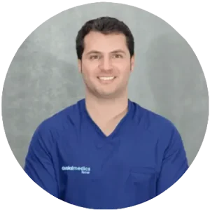 Dr. Jorge Ferrer, odontólogo especialista en implantología