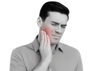 Dolor de cabeza causado por tensión mandibular que se alivia con férula dental
